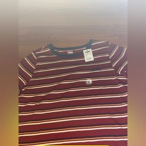 Women’s cropped vans shirt